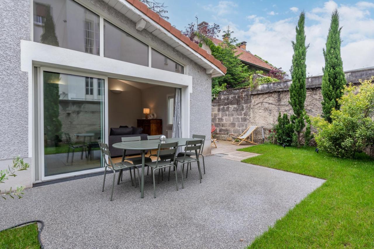 La Villa Sassolini Avec Jacuzzi Лион Экстерьер фото