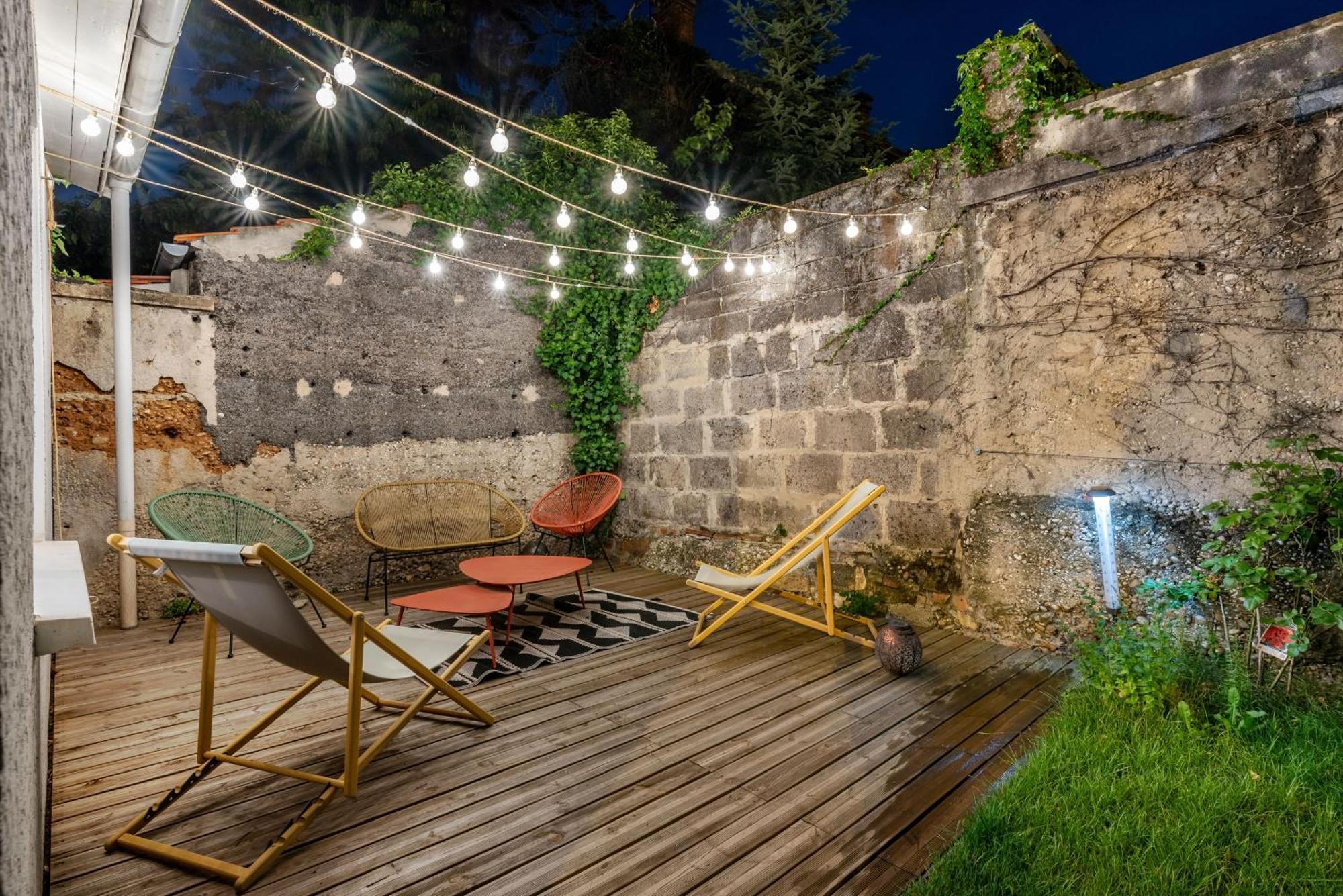 La Villa Sassolini Avec Jacuzzi Лион Экстерьер фото